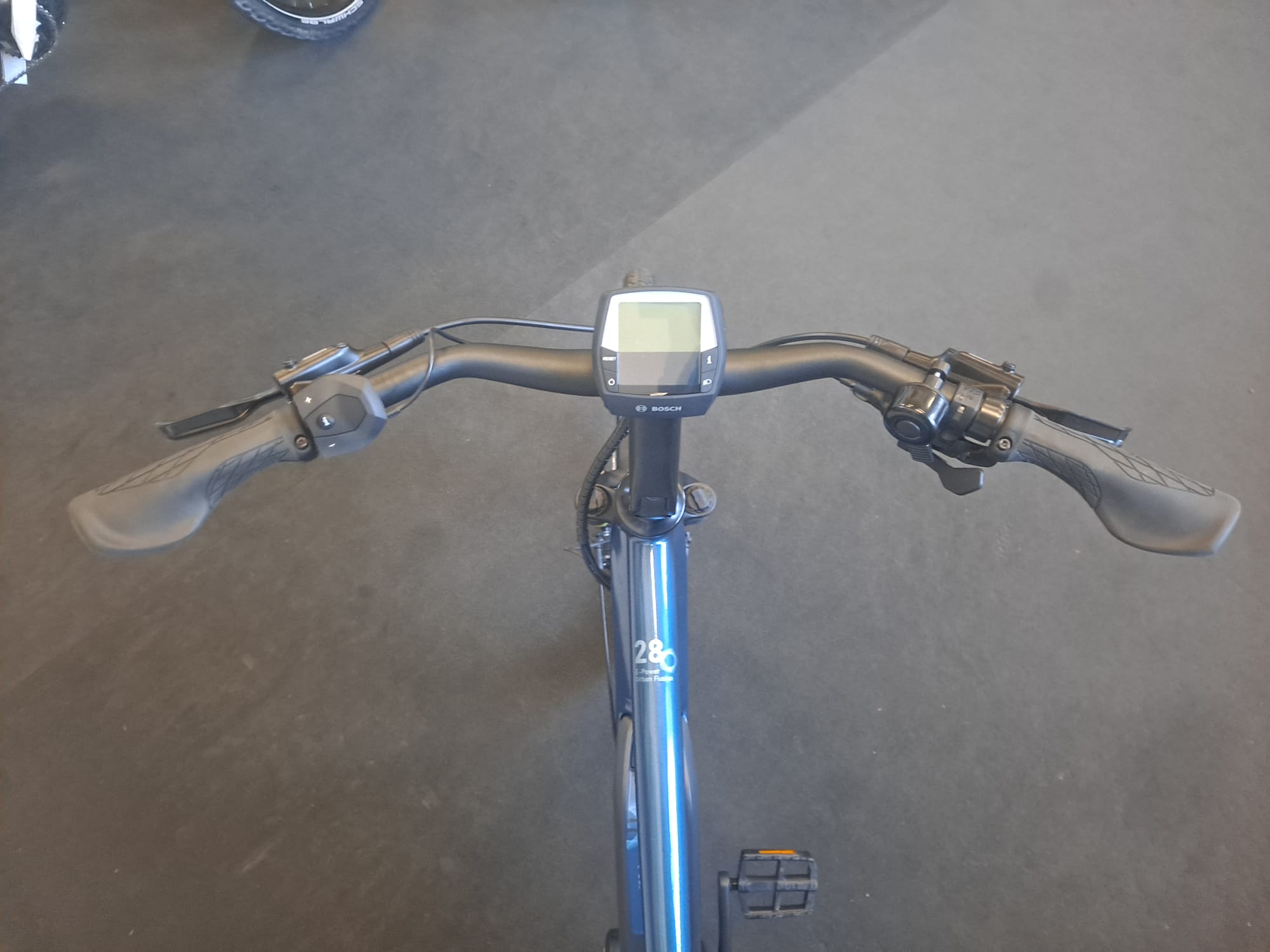 Corratec E-Power Urban AP5 | Bosch Active Line Plus 50Nm | Bosch 500Wh - Image 9